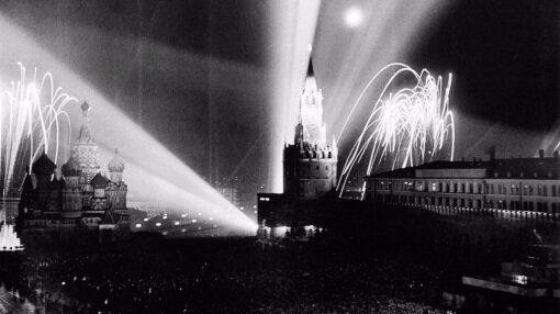 В Страшенах 9 мая 1945 года впервые состоялся Салют Победы